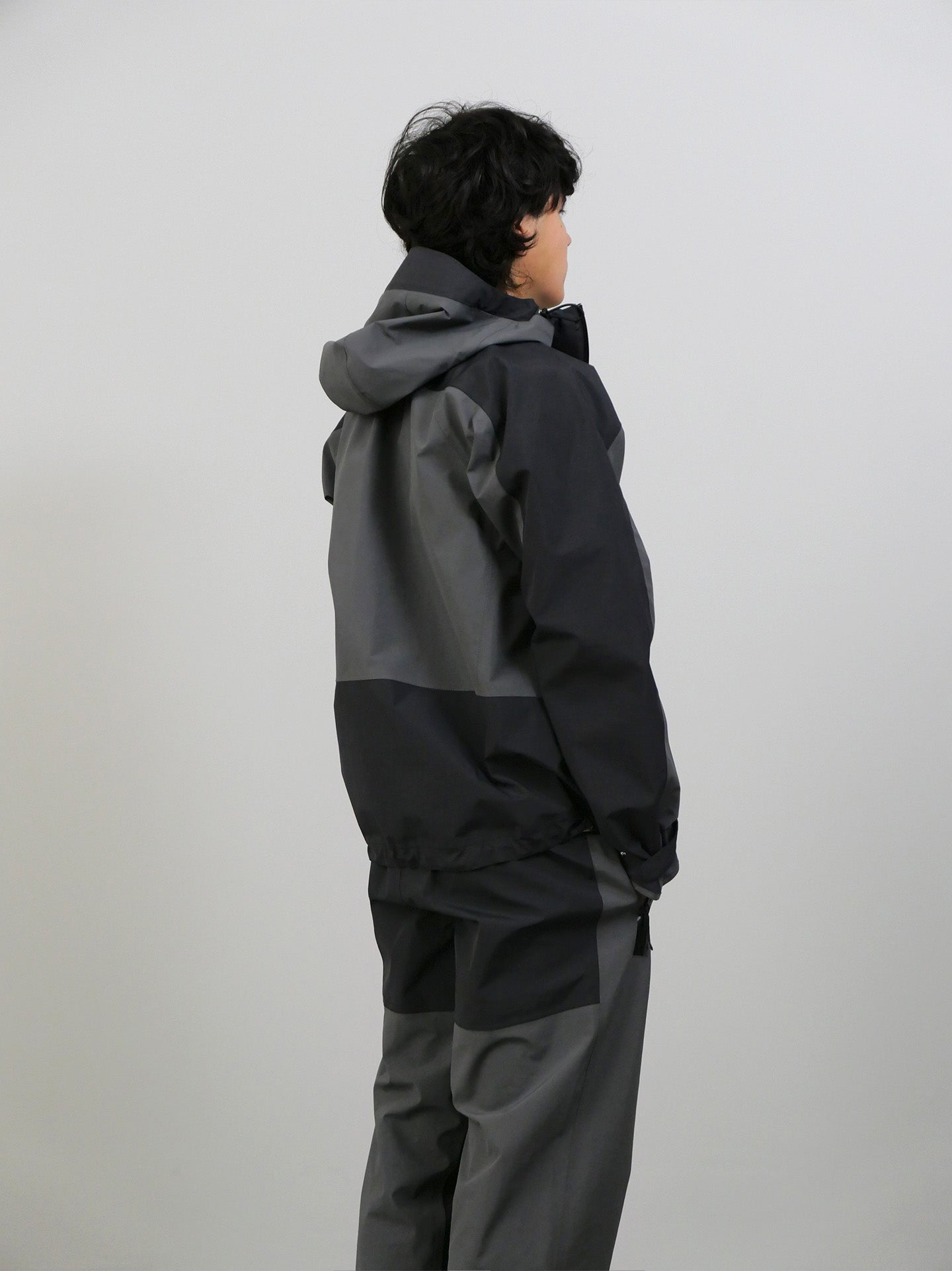 Dyngja Shell Jacket