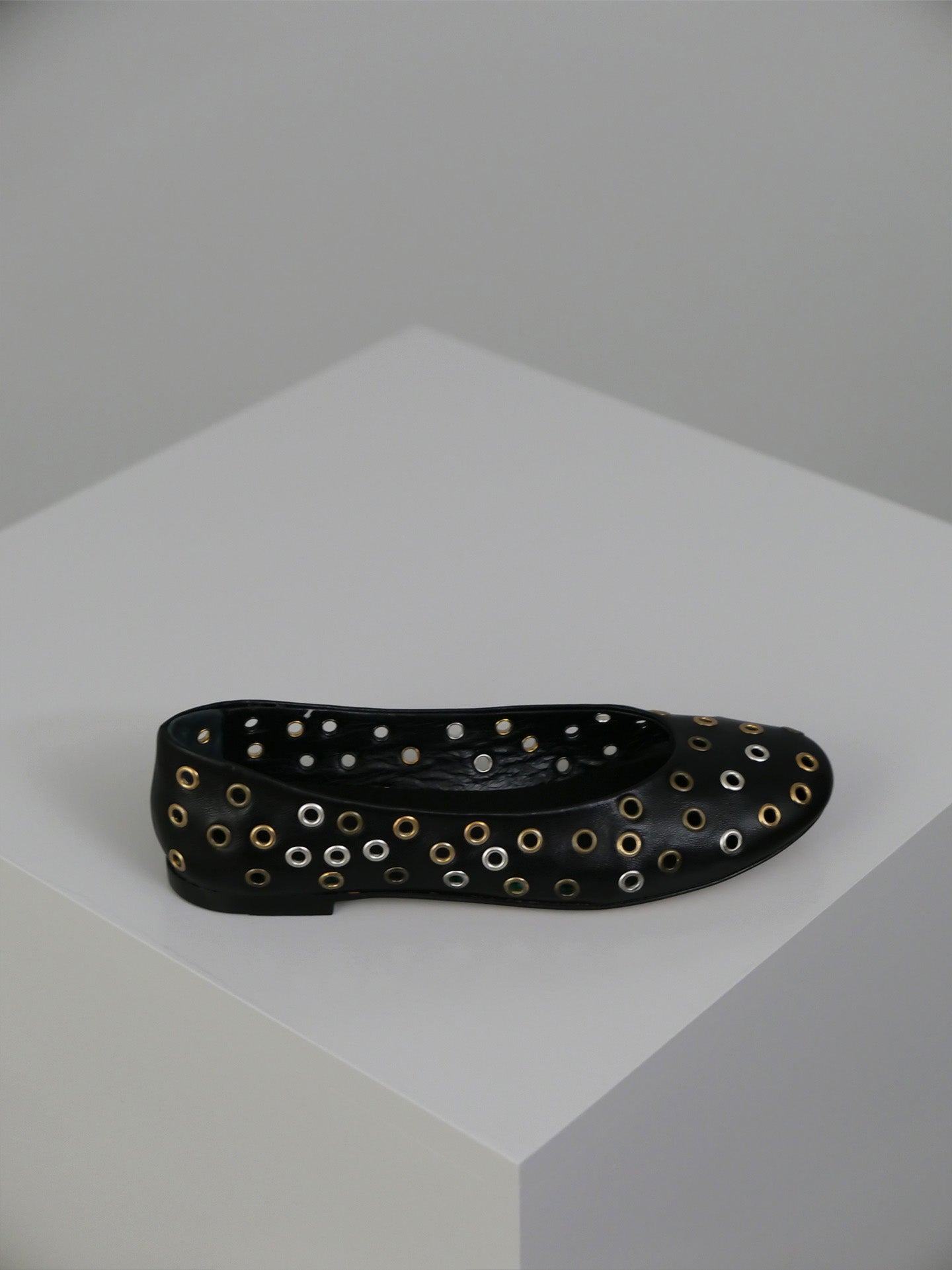 Bailarina Eyelets - Black