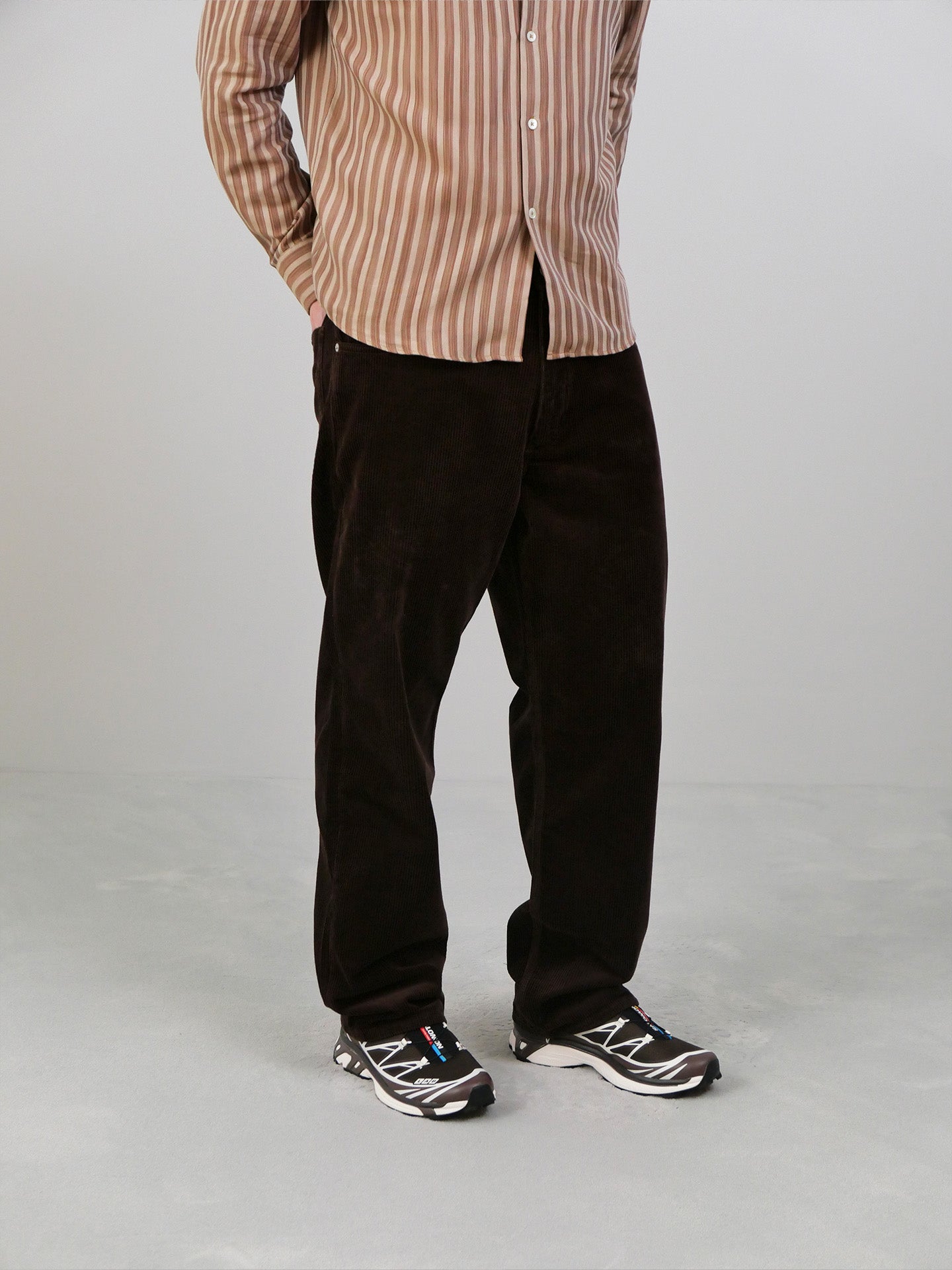 Mogens Relaxed 5 Pocket Wide Wale Corduroy - Espresso