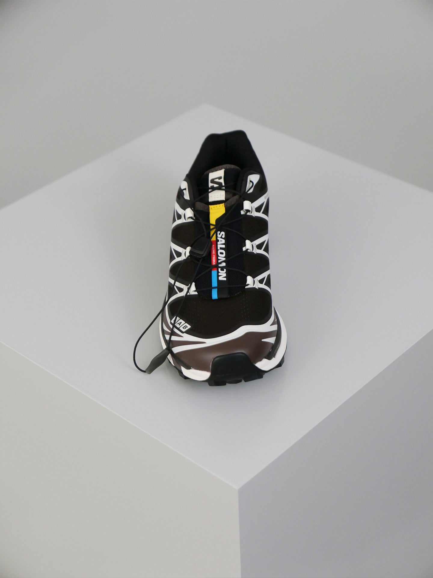 XT-6 - Black Coffee/Roast/Vanilla