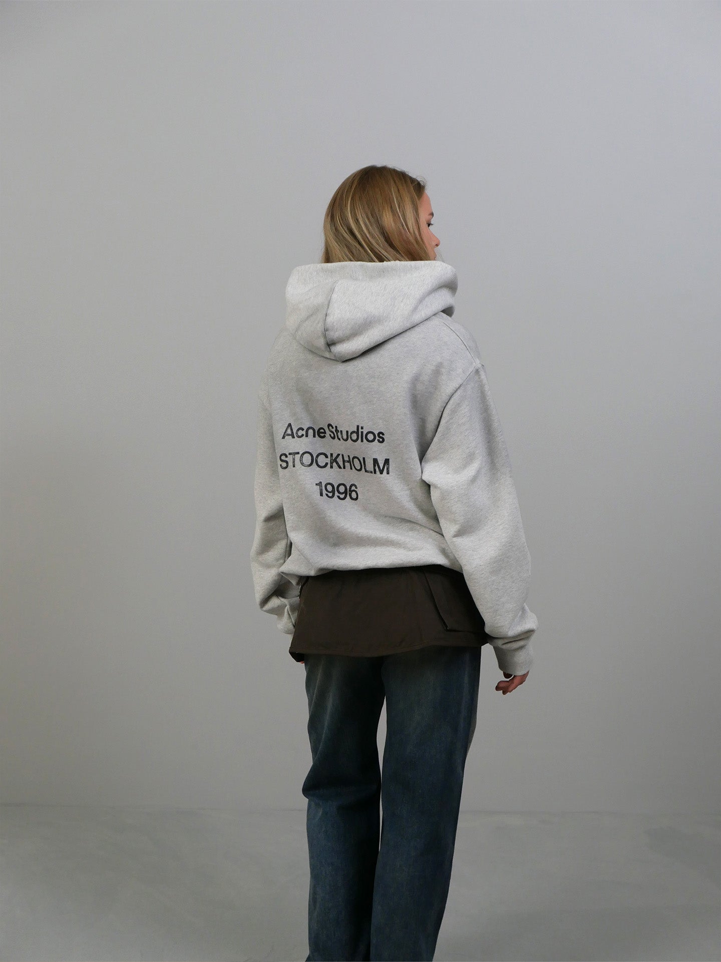 Logo Hooded Sweater - Grey