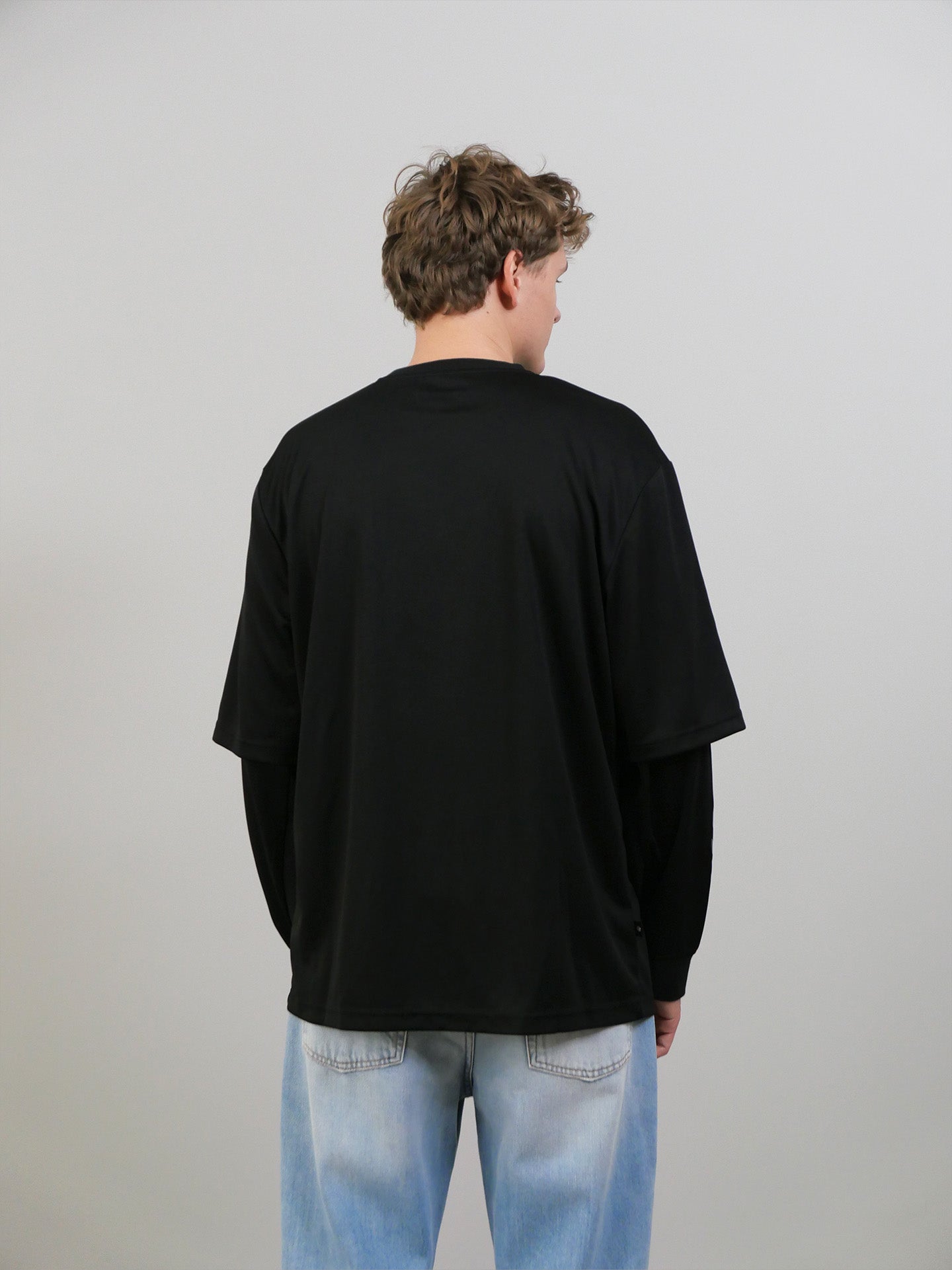 Comm Tee - Black