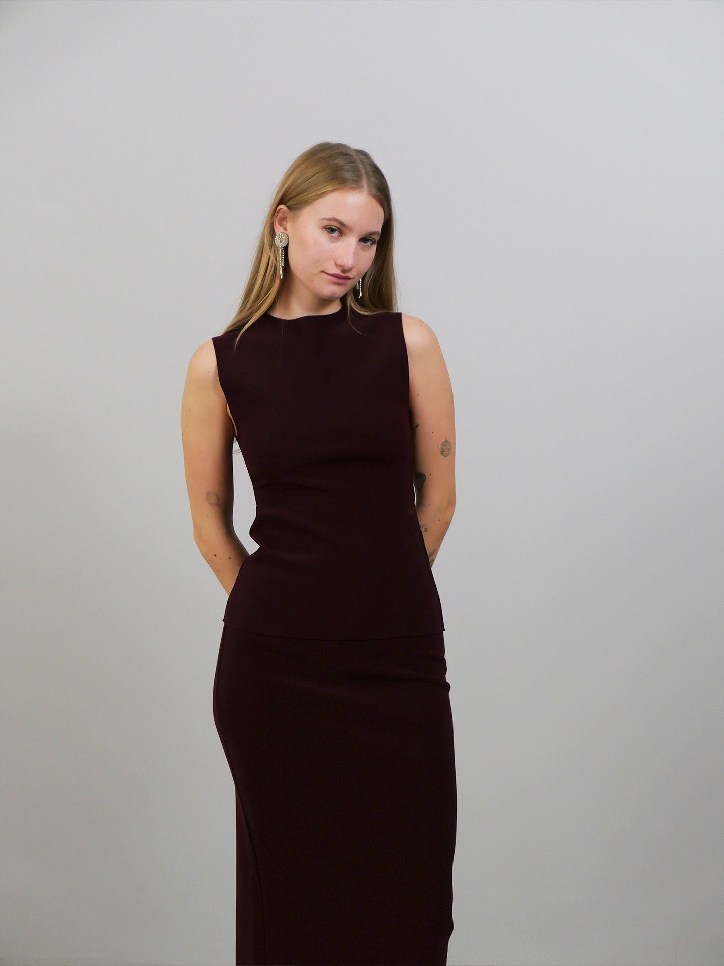 Lay2 Drape Top - Maroon