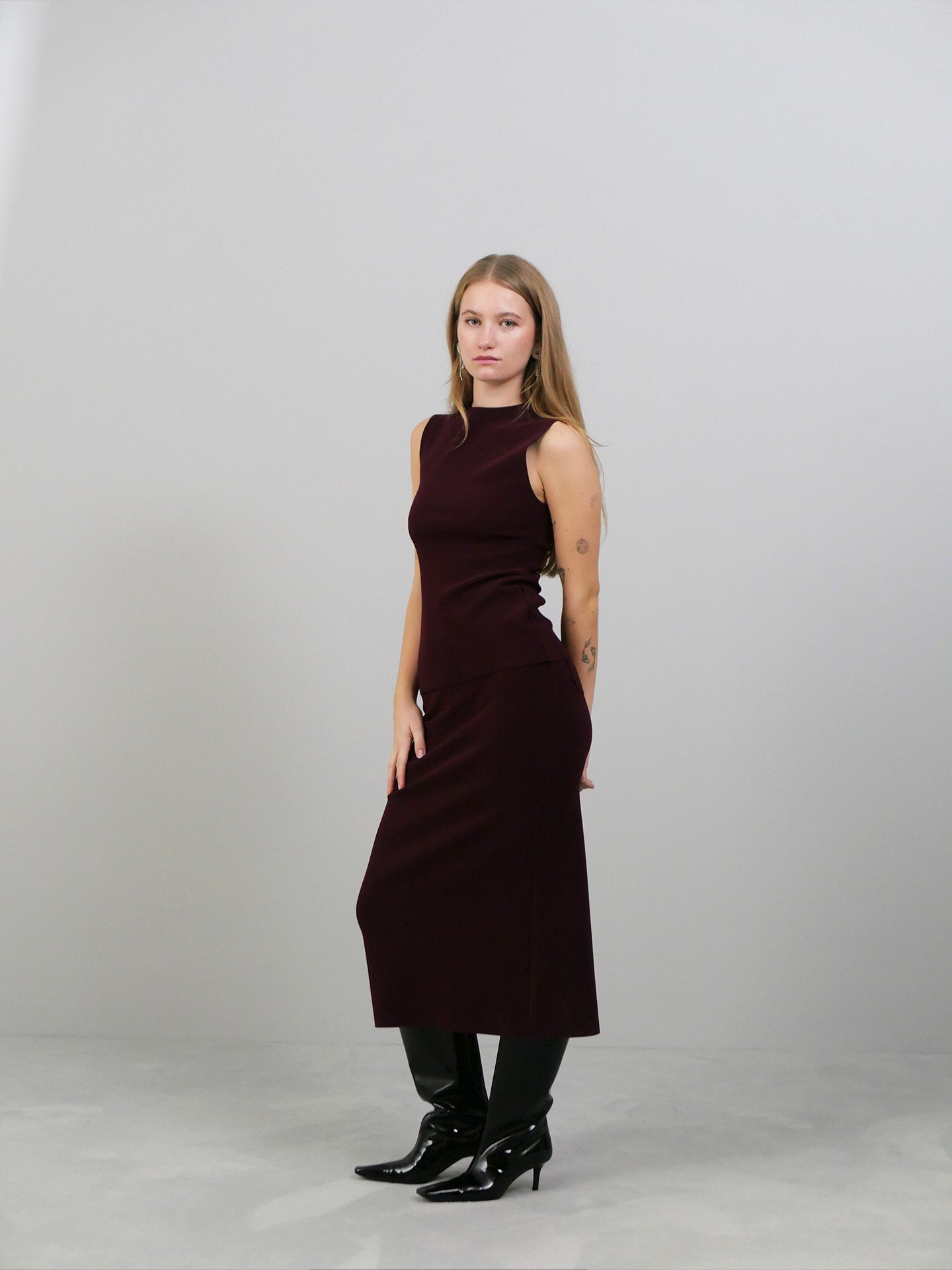 Lay2 Drape Top - Maroon