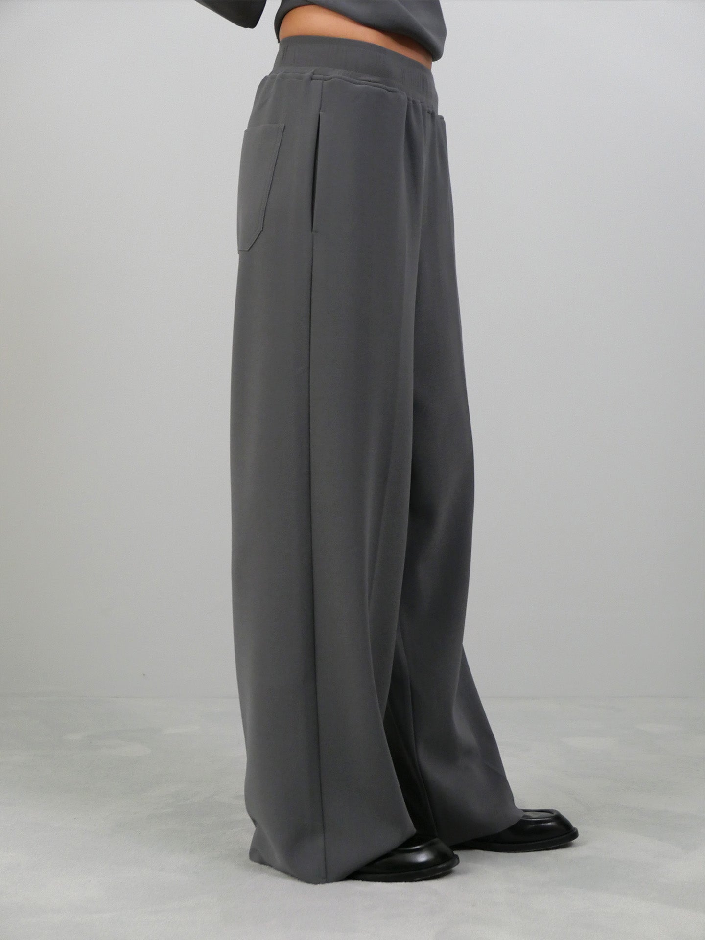 Lay2 Drawstring Trouser - Silver