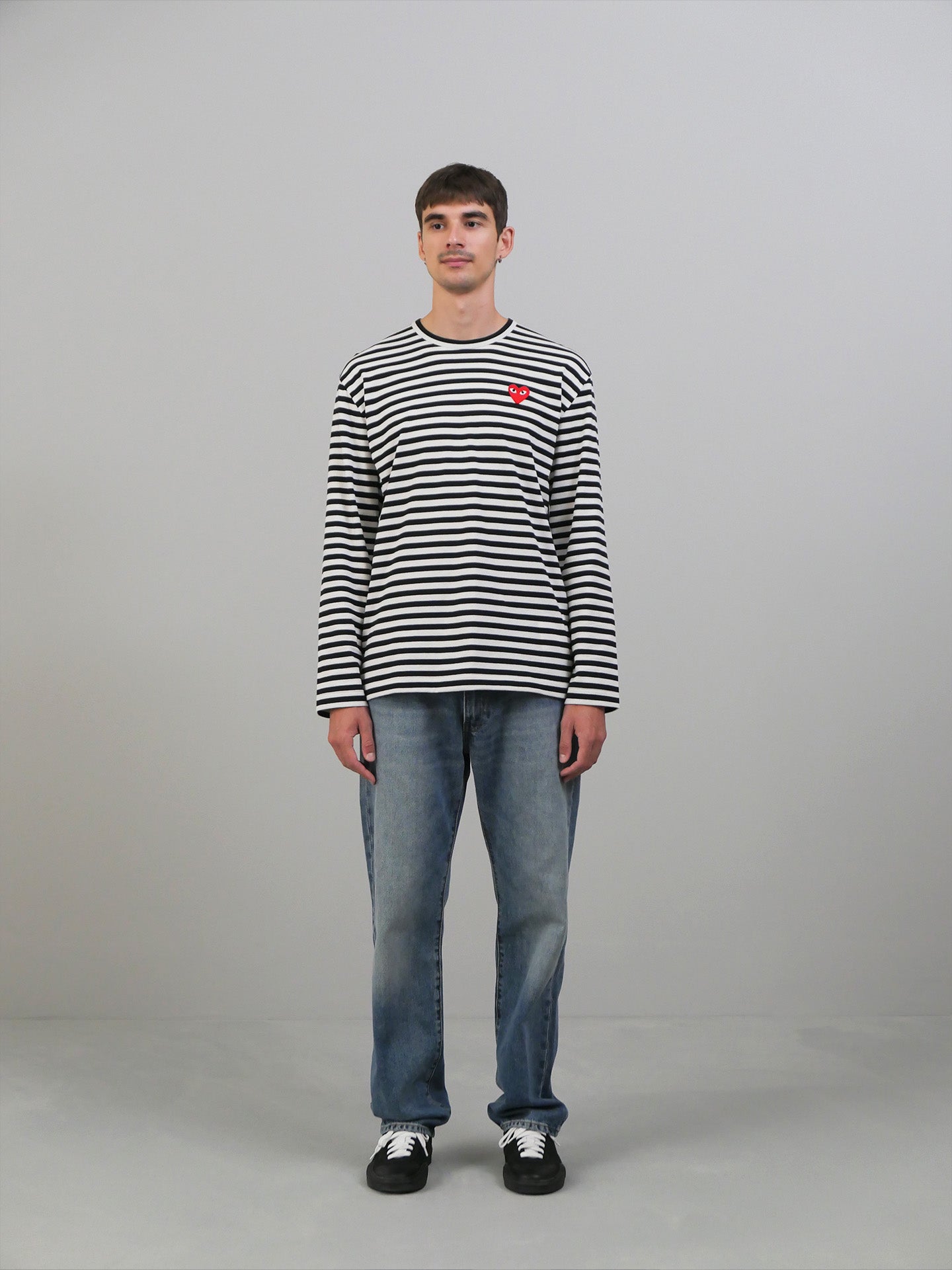 Red Heart LS T-Shirt - Black/White