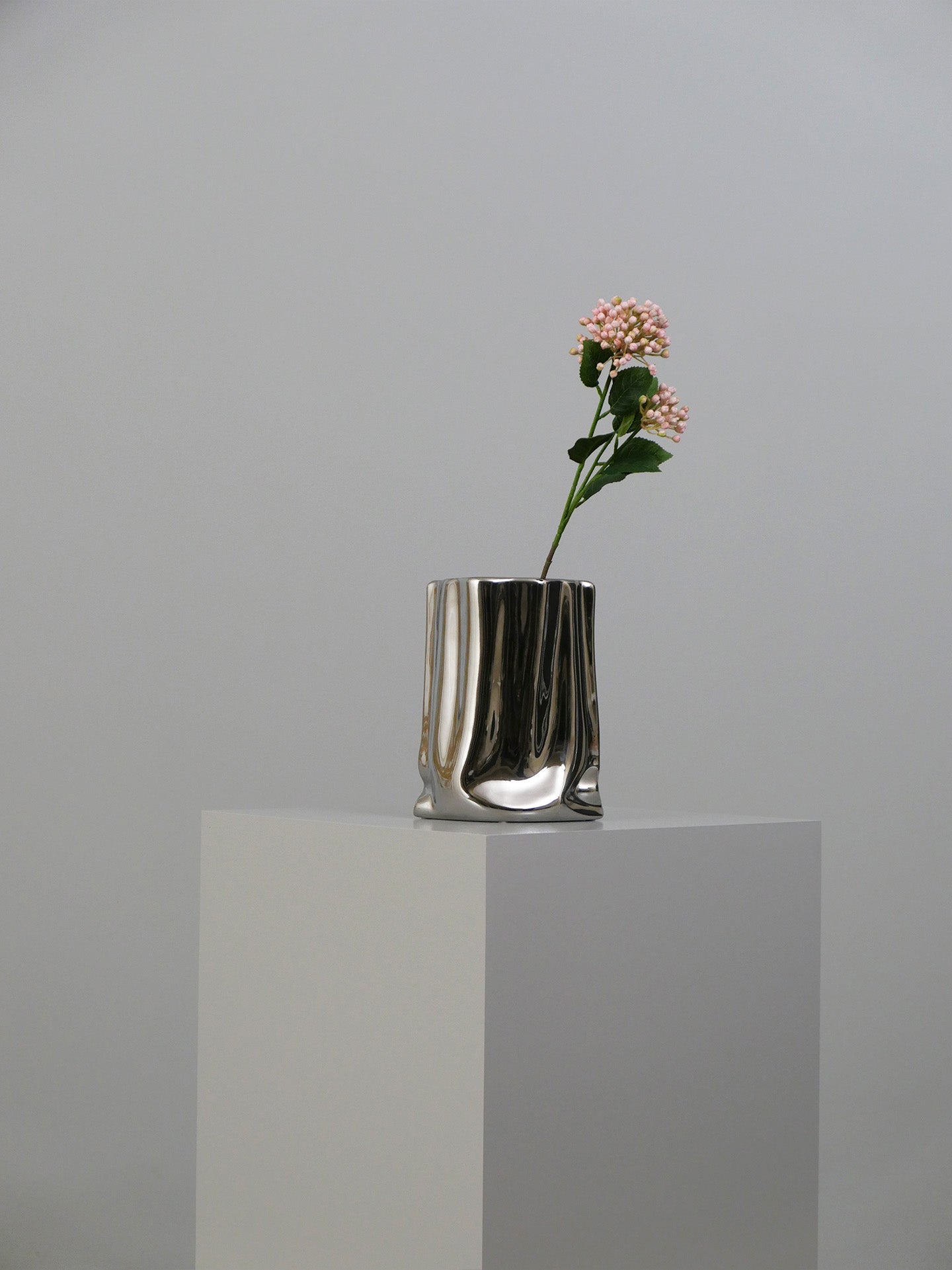 Hydrangea Berry Branch - Light Pink