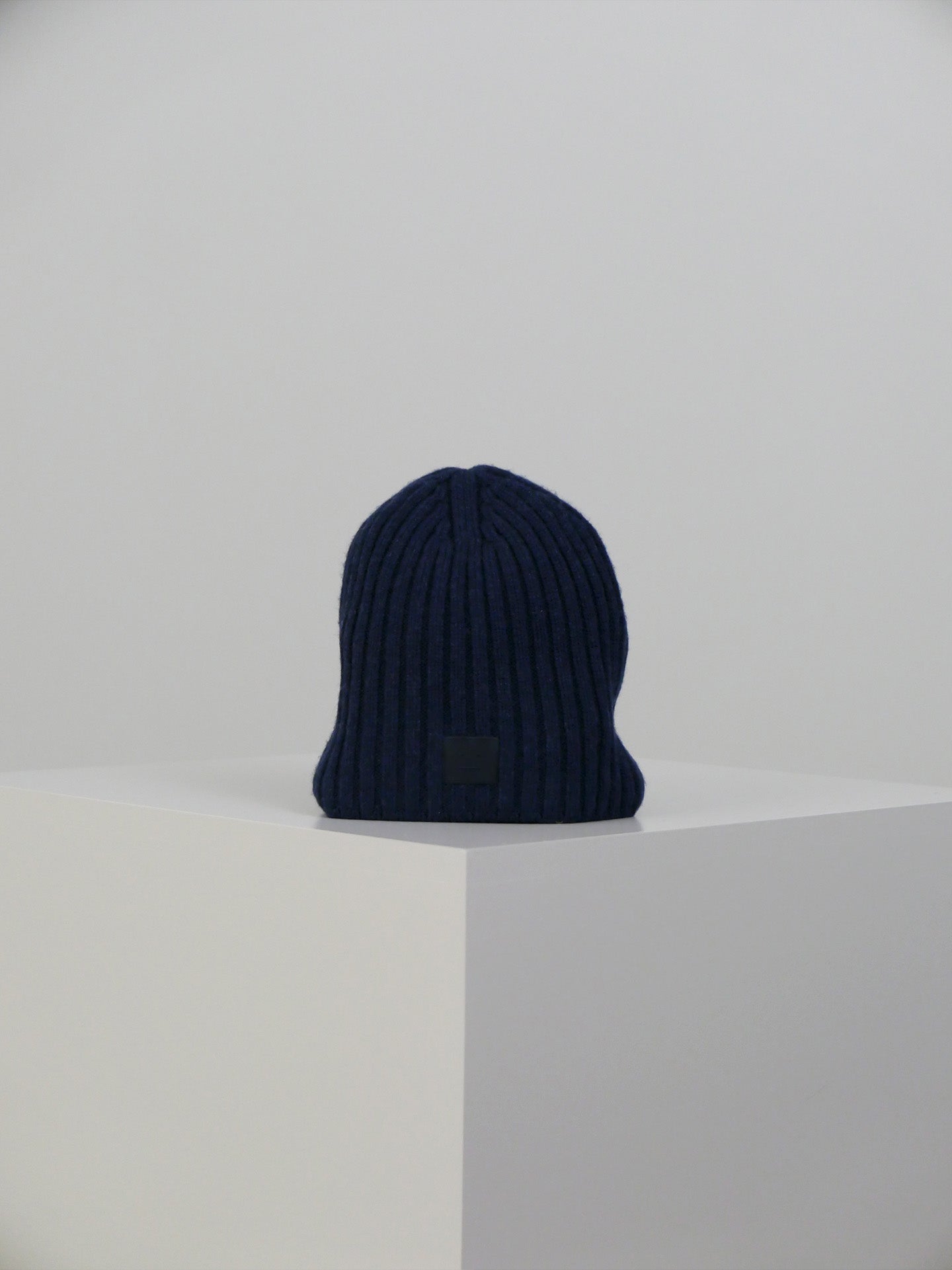 Knittet Logo Beanie - Navy