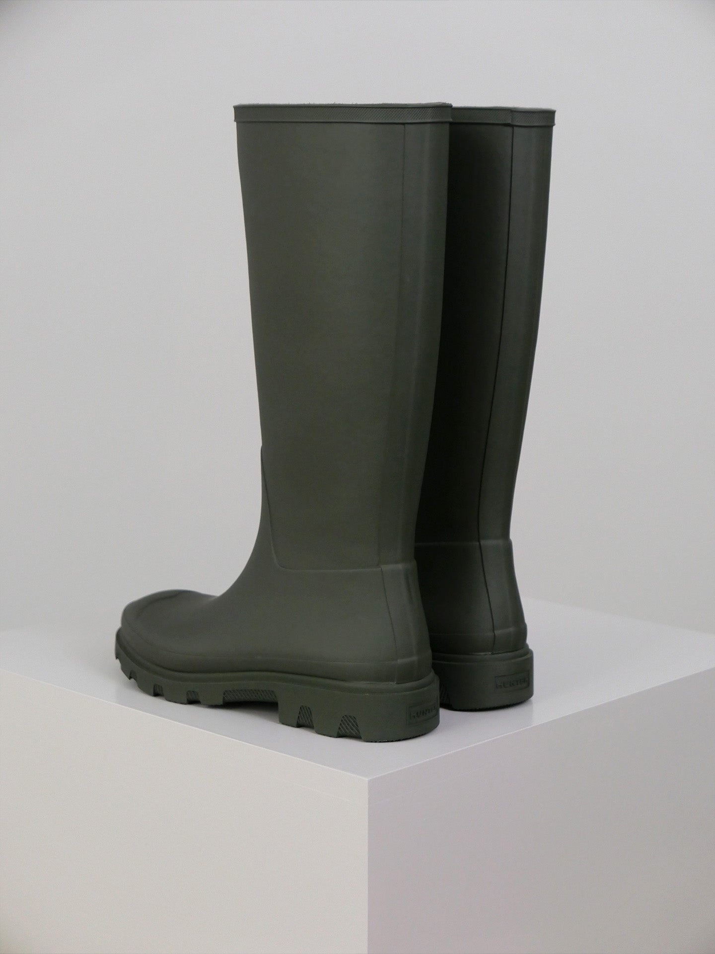 Downpour Tall Boot - Dov/Dark Olive