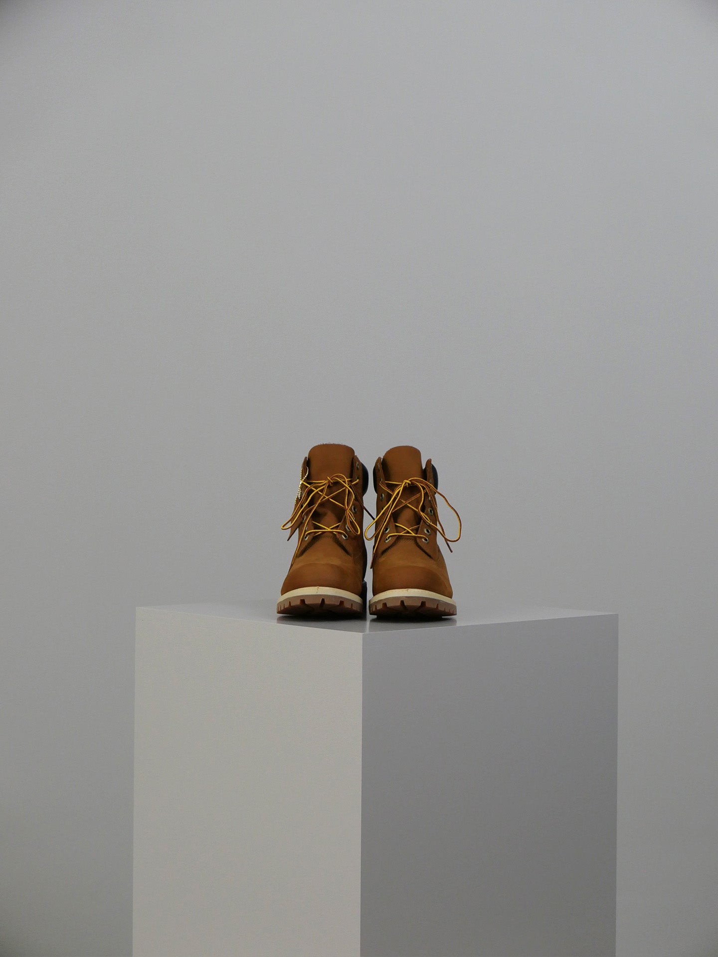 Premium 6 IN Lace Waterproof - Dark Wheat Nubuck