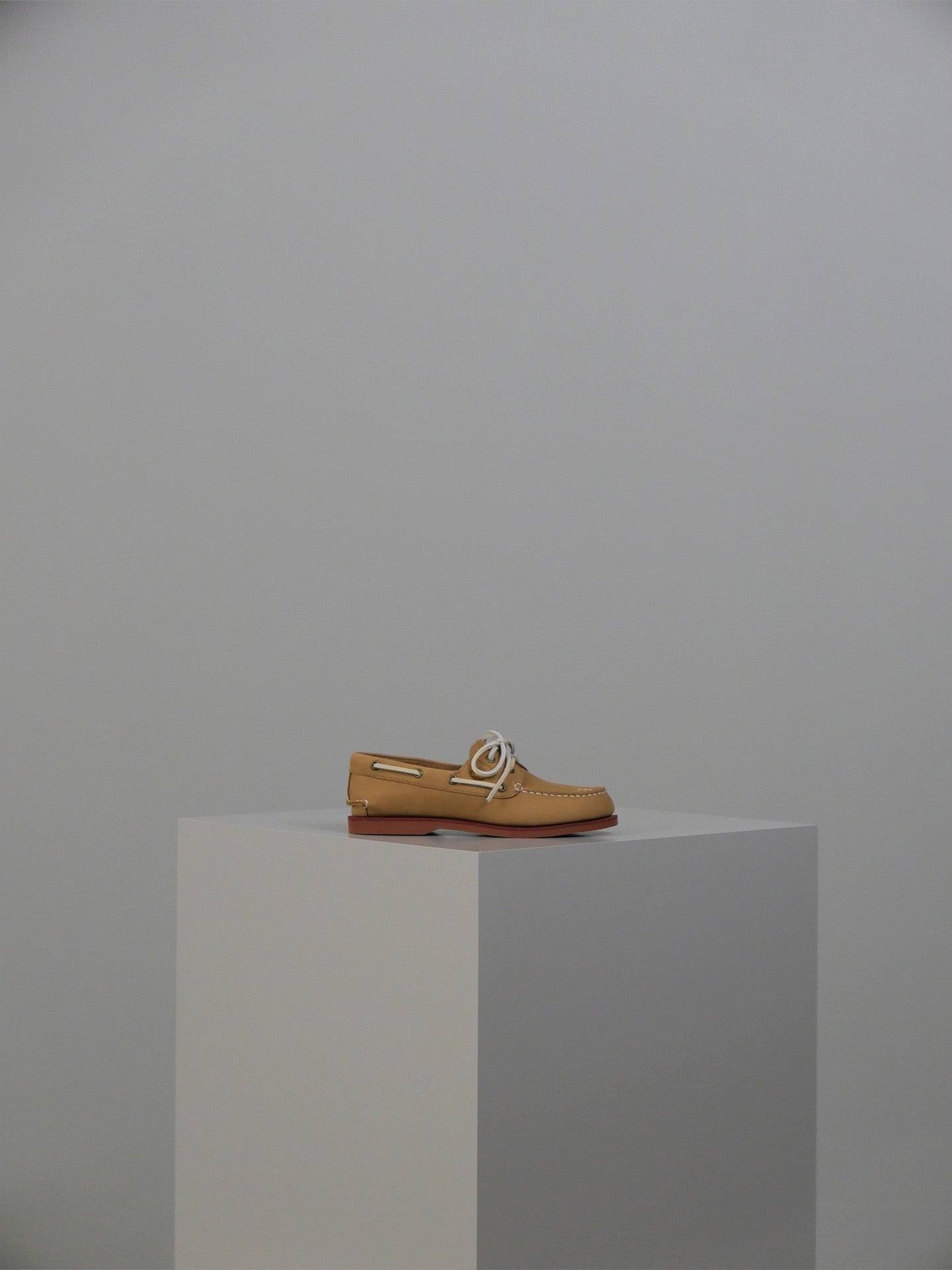 Classic Boat Shoe - Medium Beige Nubuck